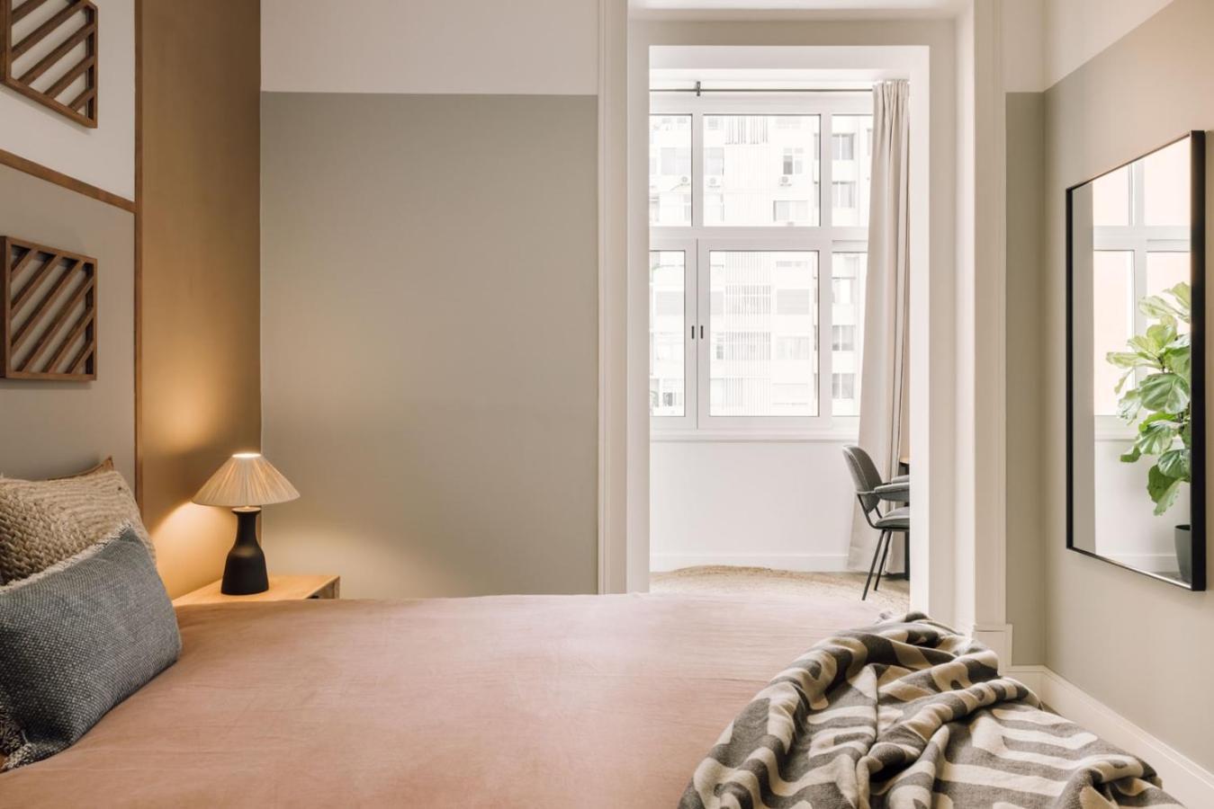 Fimi - 1 Bedroom In Avenidas Novas * Lissabon